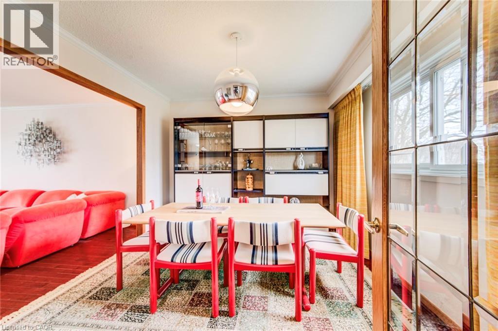 2 BLUE SPRUCE Court, Kitchener, Ontario, N2N1L1 — Photo 9