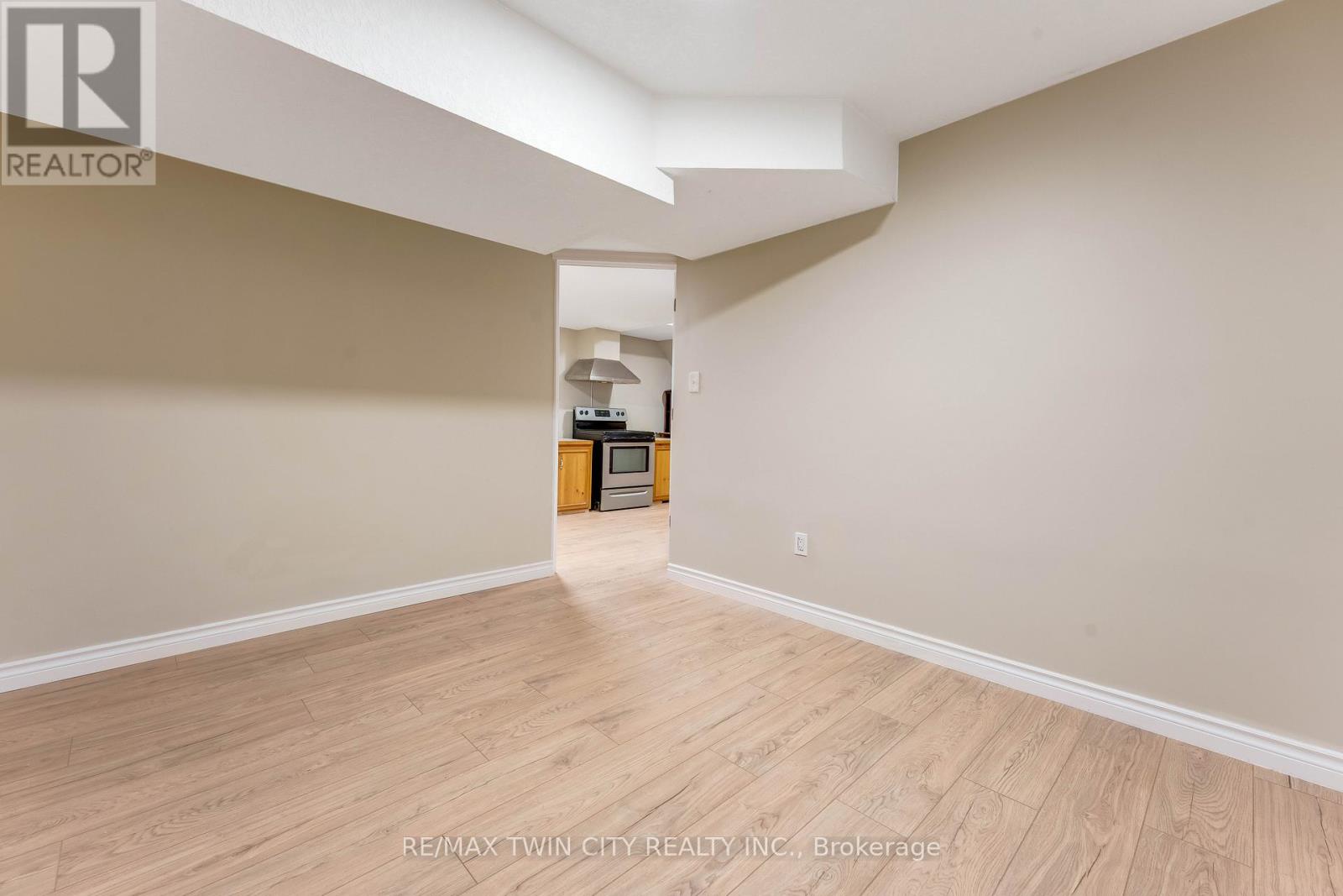 135 VERONICA DRIVE, Kitchener, Ontario, N2A4E6 — Photo 33