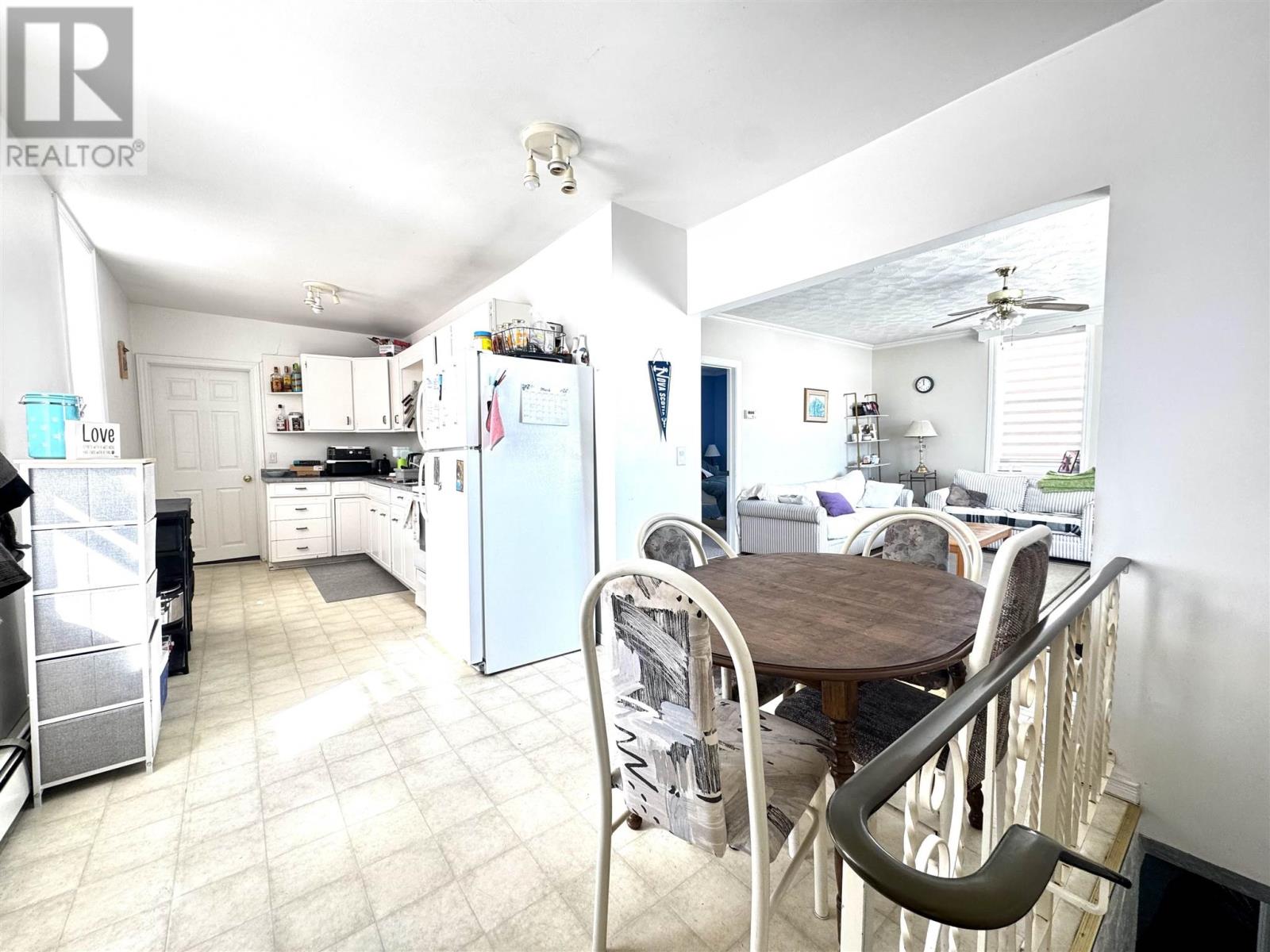 31 - 33 Broadway AVE, Wawa, Ontario, P0S1K0 — Photo 14