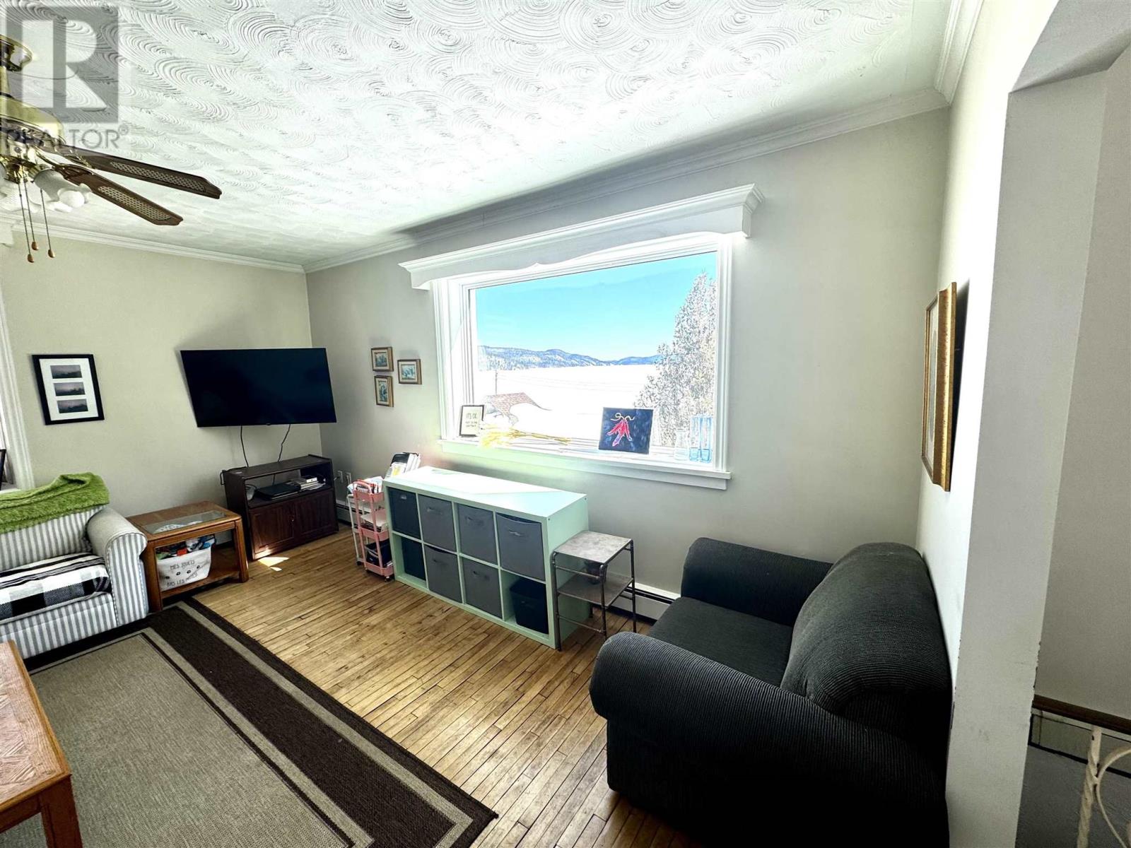 31 - 33 Broadway AVE, Wawa, Ontario, P0S1K0 — Photo 17