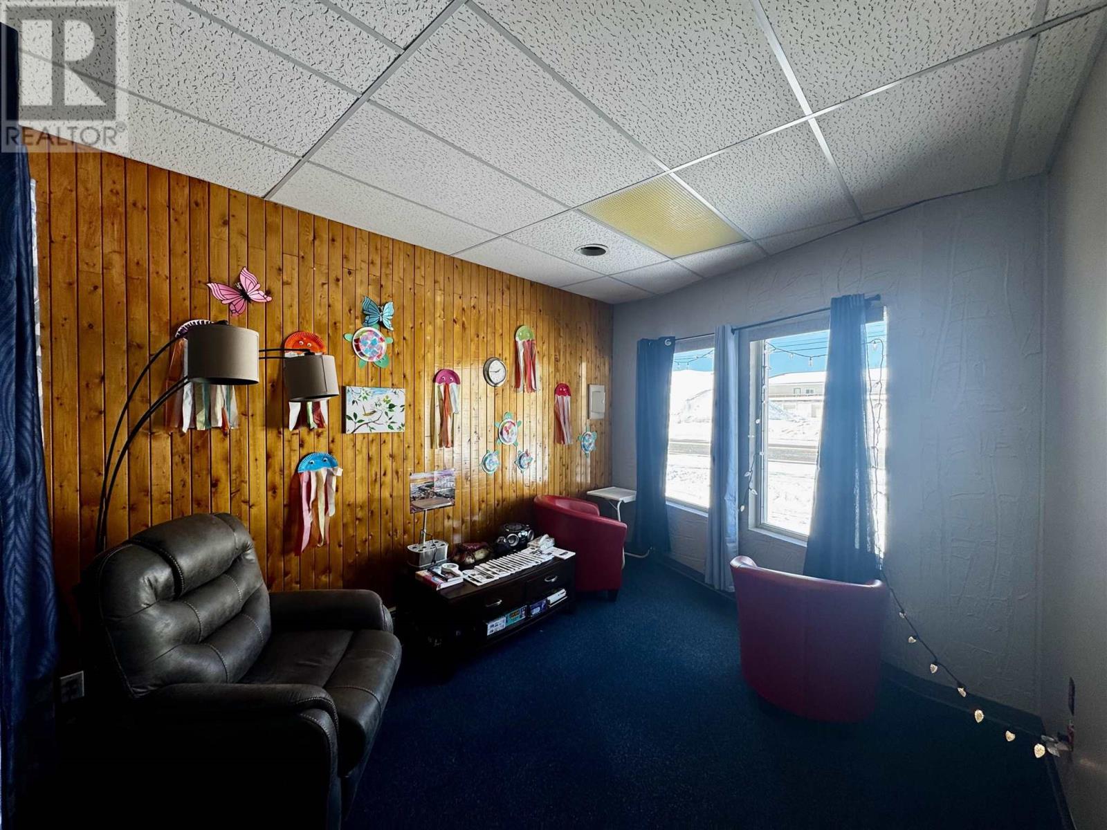 31 - 33 Broadway AVE, Wawa, Ontario, P0S1K0 — Photo 29