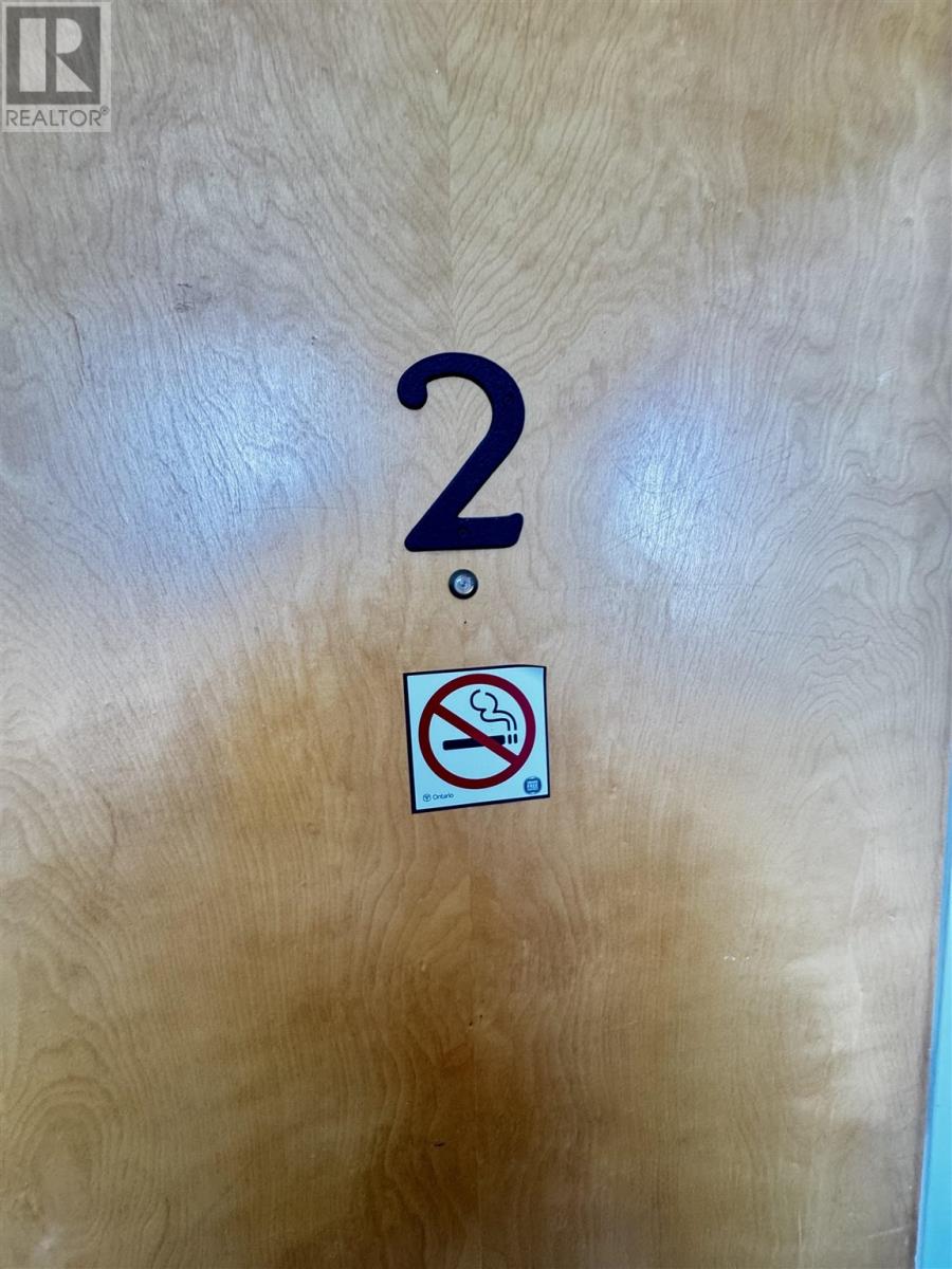 31 - 33 Broadway AVE, Wawa, Ontario, P0S1K0 — Photo 7