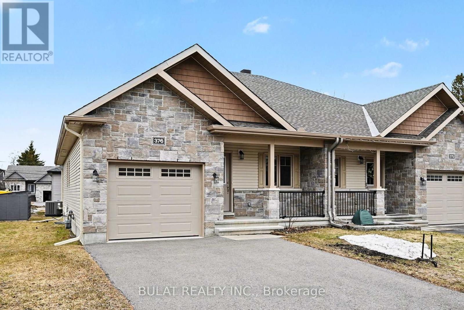 376 SOLSTICE CRESCENT, Russell, Ontario, K0A1W1 — Photo 2