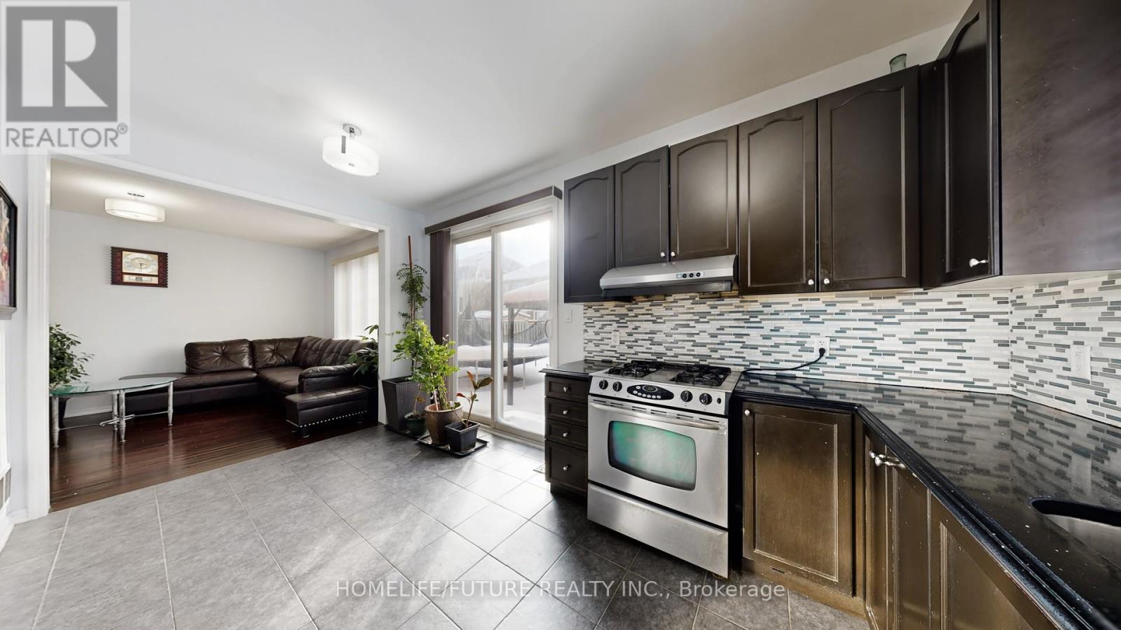 , Ontario — Photo 16