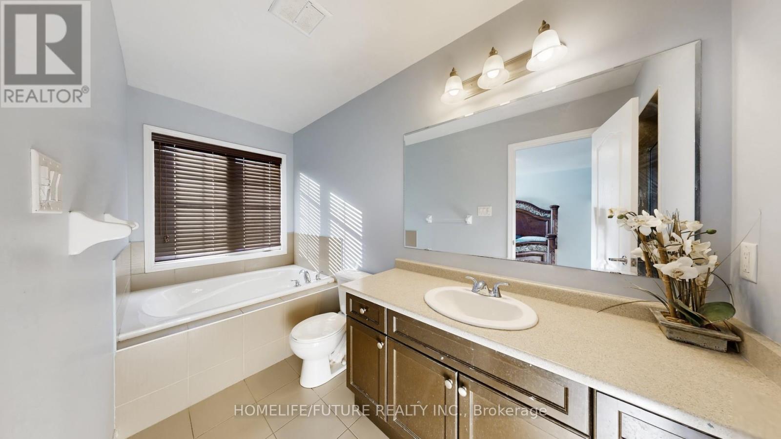 , Ontario — Photo 26