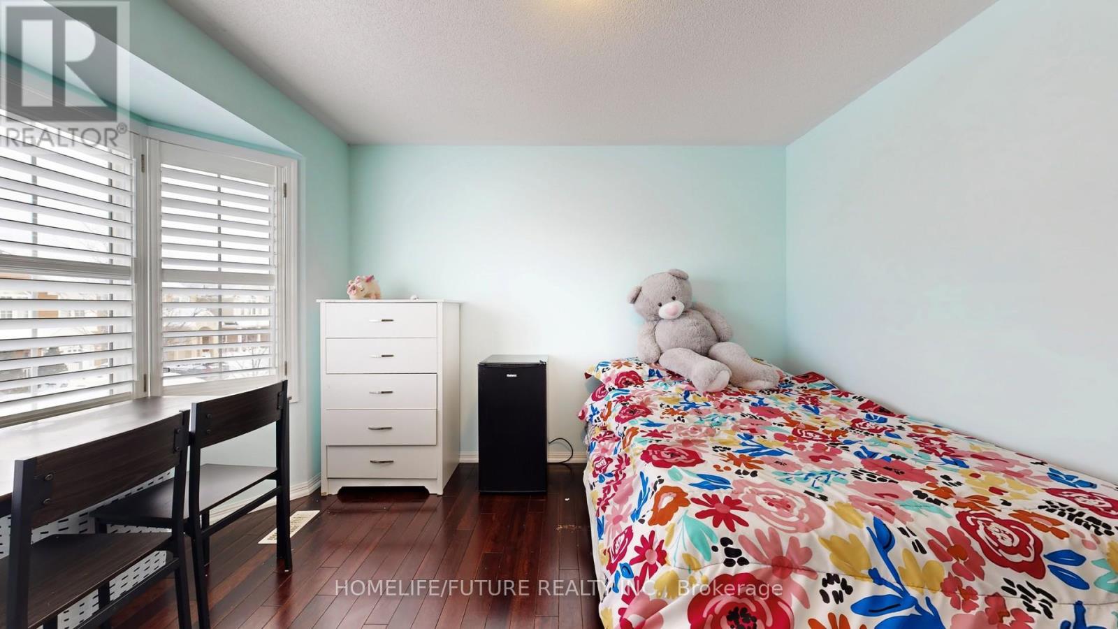 , Ontario — Photo 29