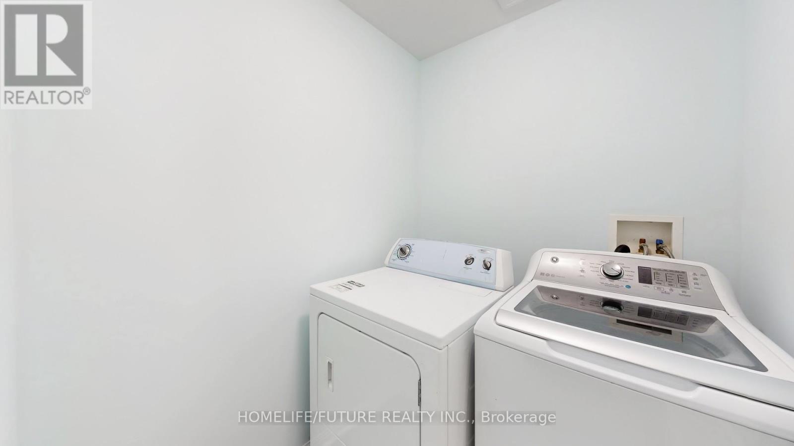 , Ontario — Photo 37