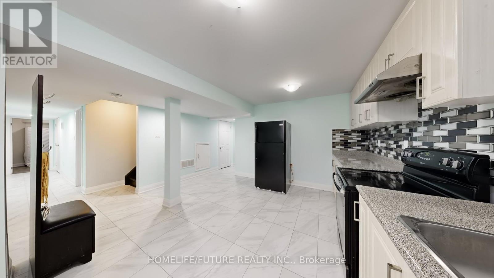 , Ontario — Photo 43