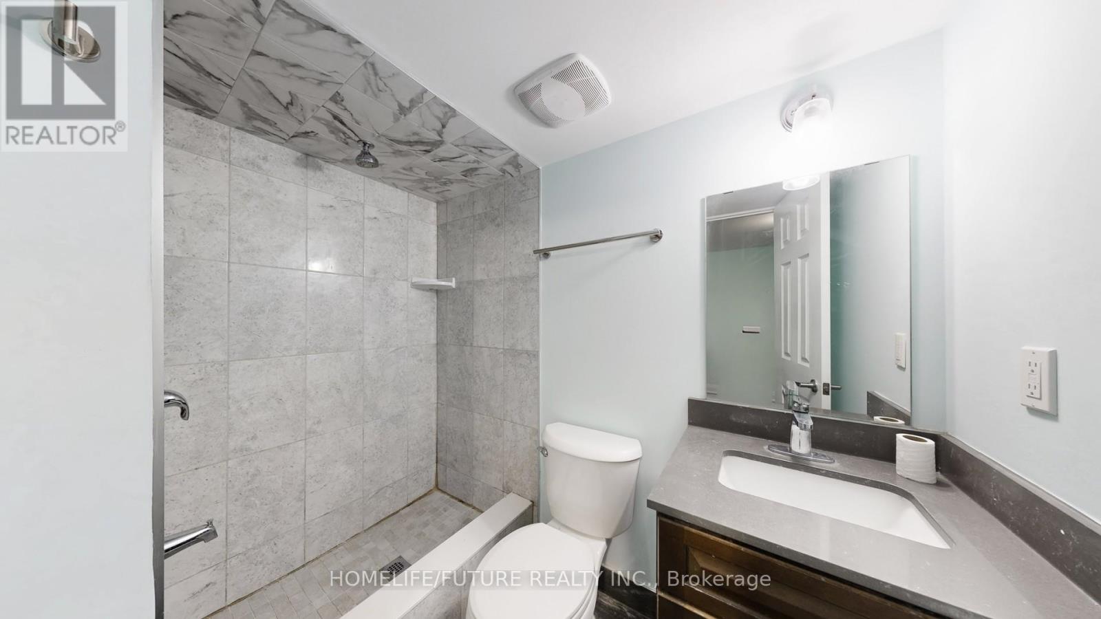 , Ontario — Photo 47