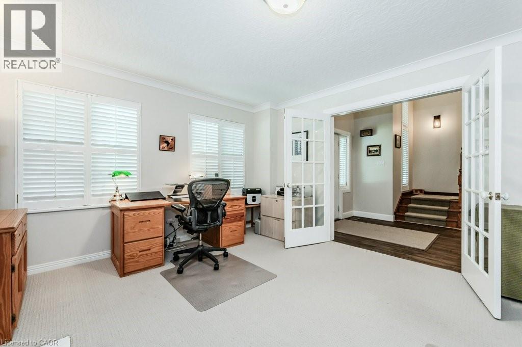 219 CORRIE Crescent, Waterloo, Ontario, N2L5W3 — Photo 20