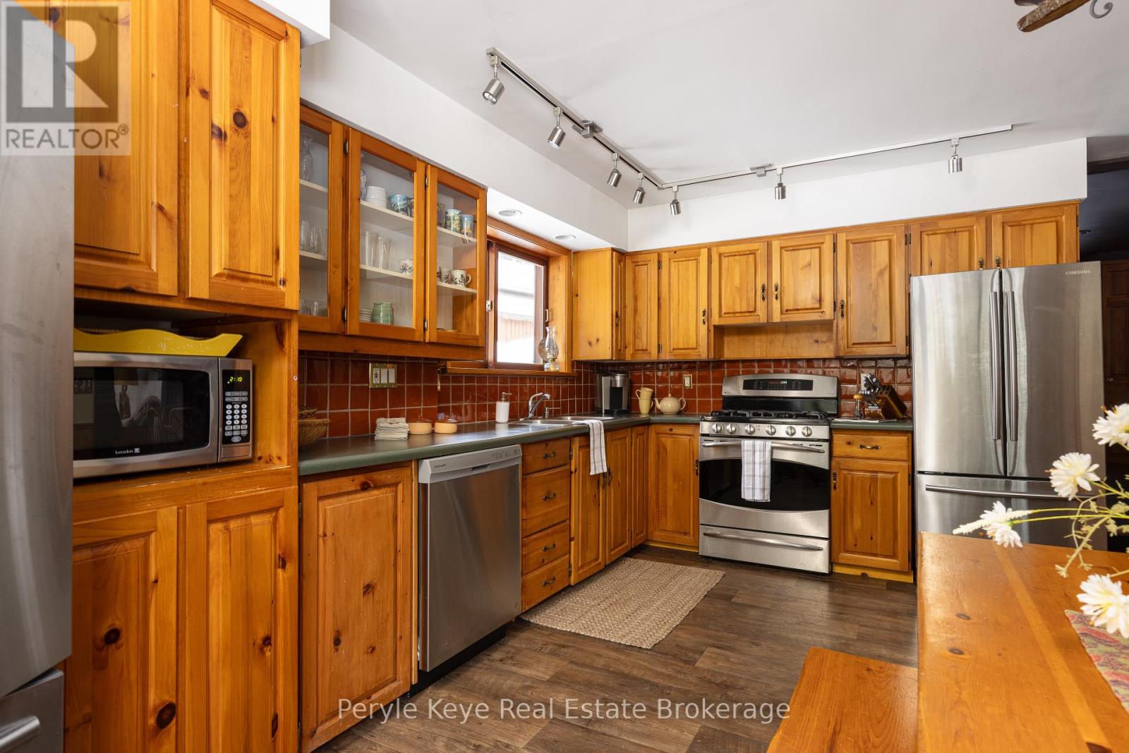 2391 LIMBERLOST ROAD, Lake of Bays (Finlayson), Ontario, P1H2J6 — Photo 32