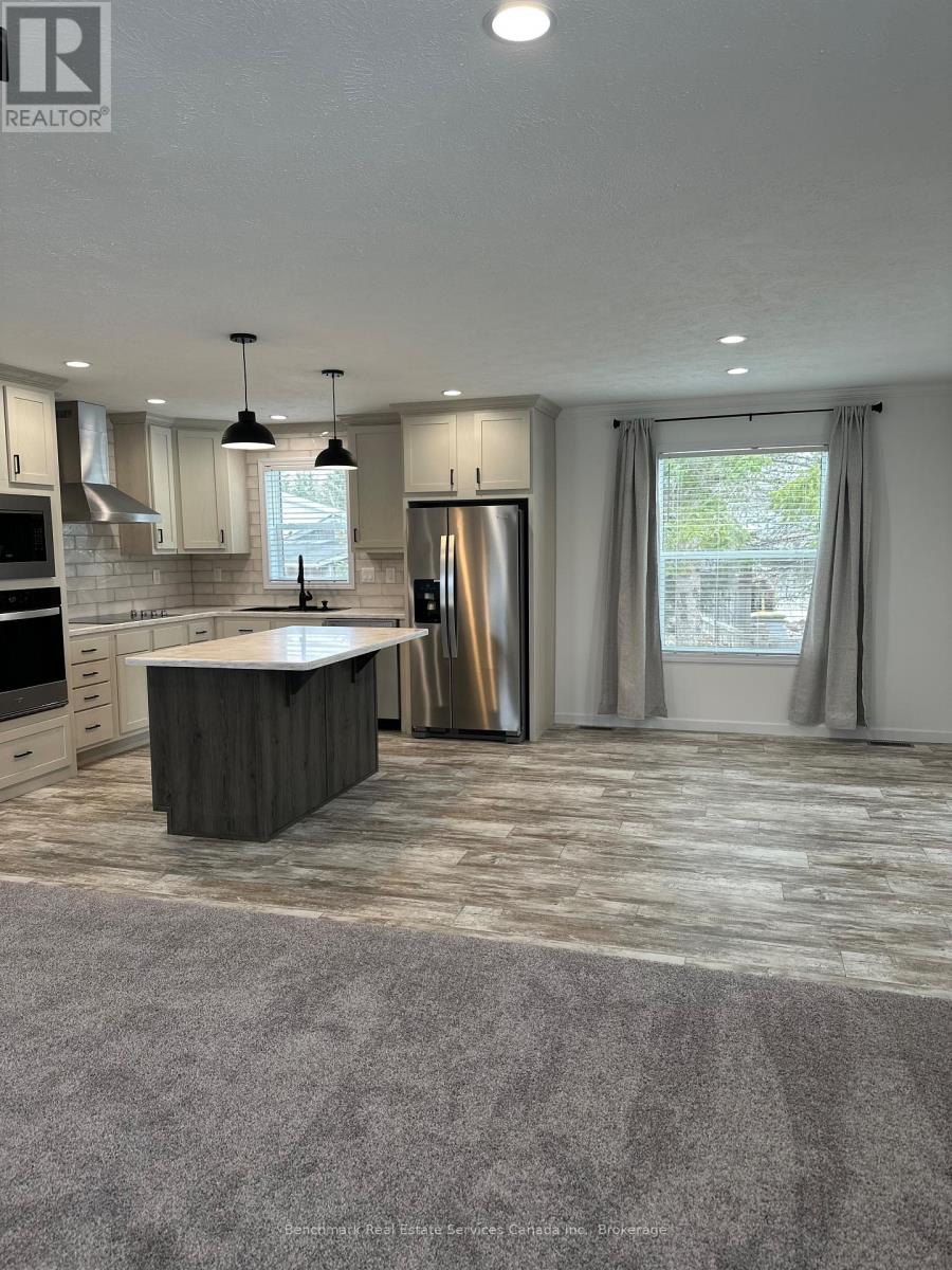 212 SPRUCE DRIVE, West Grey, Ontario, N4N3B8 — Photo 9
