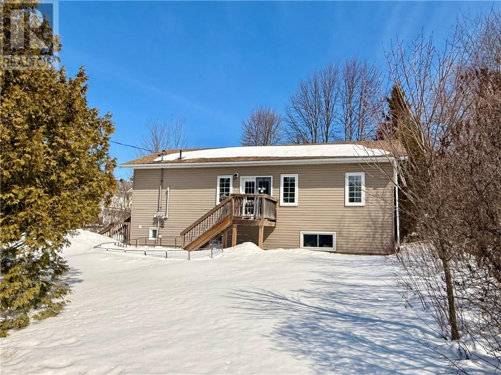 7 Confederation Street, Blind River, Ontario, P0R1B0 — Photo 35