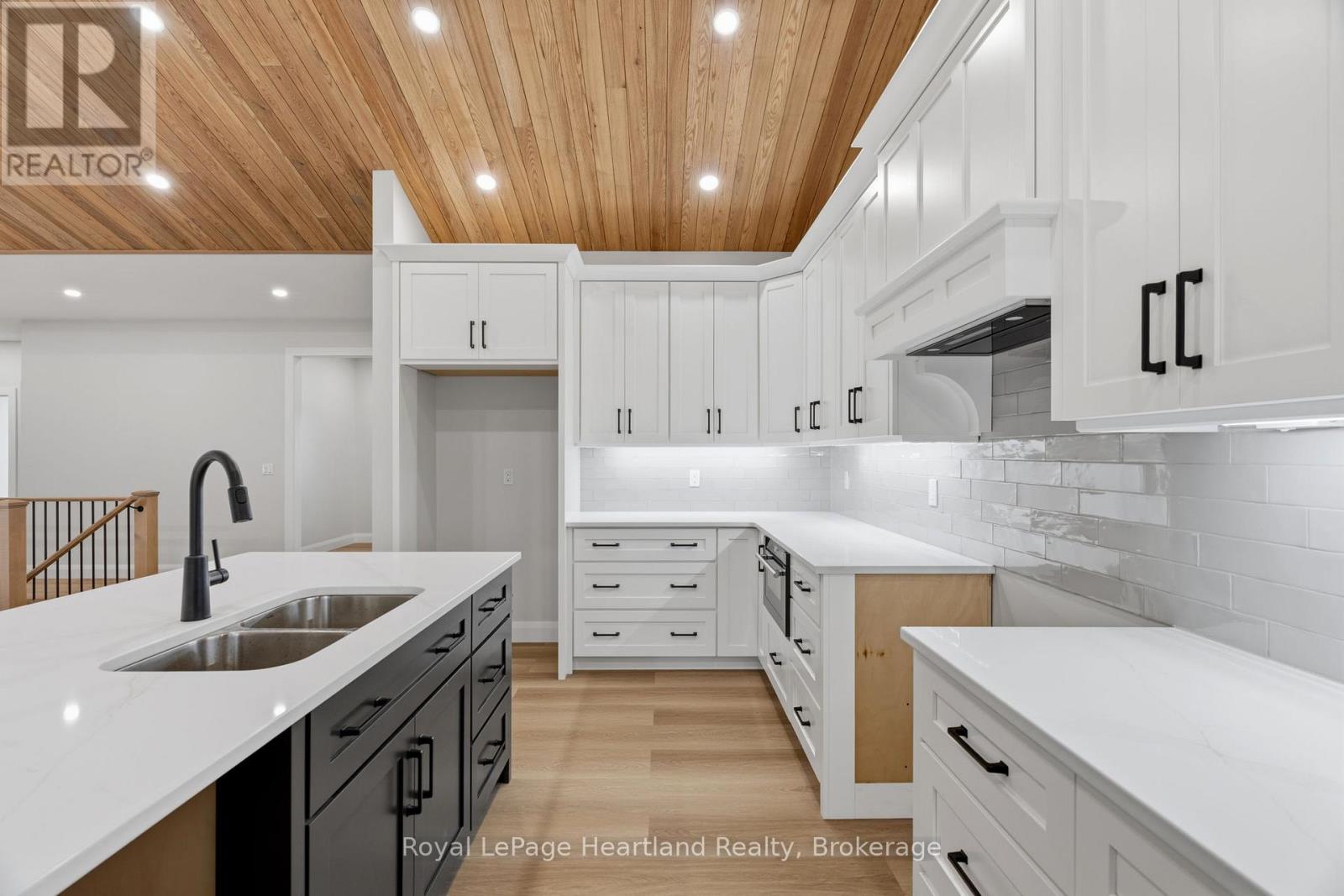 345 TURNBERRY STREET, North Huron (Wingham), Ontario, N0G2W0 — Photo 10