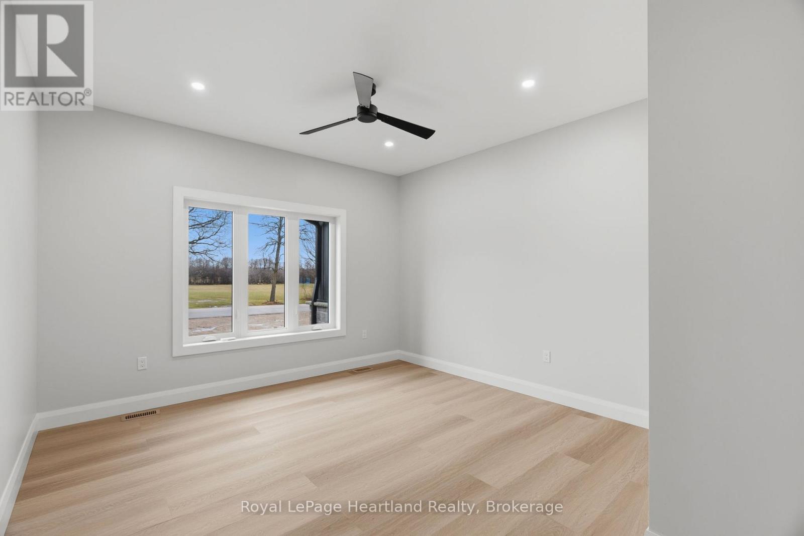 345 TURNBERRY STREET, North Huron (Wingham), Ontario, N0G2W0 — Photo 23