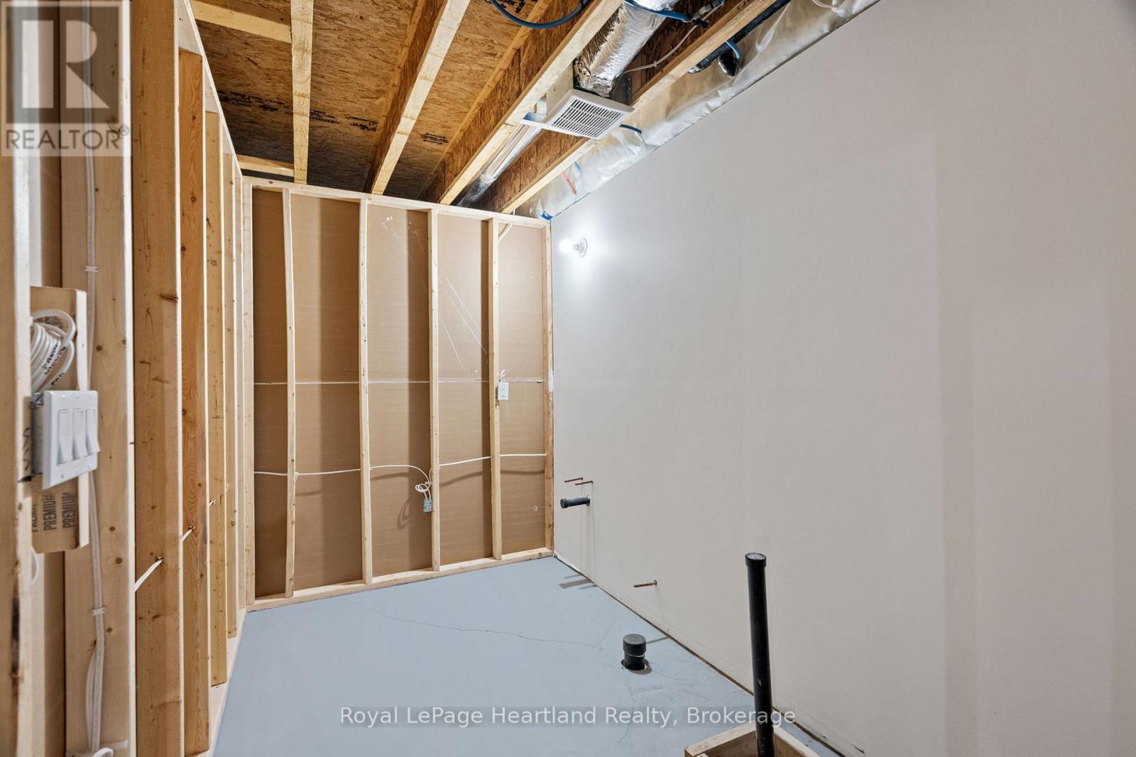 345 TURNBERRY STREET, North Huron (Wingham), Ontario, N0G2W0 — Photo 37