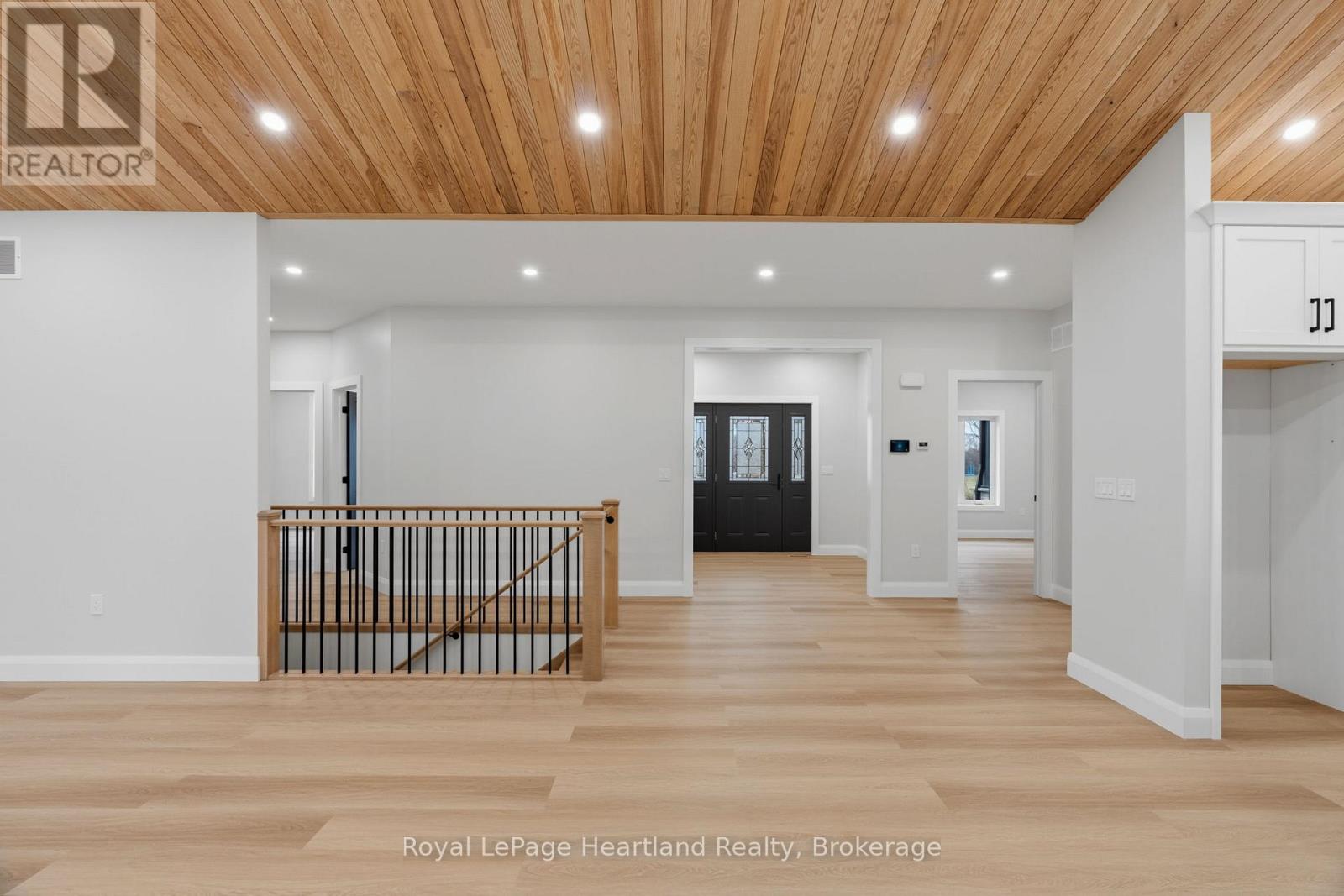 345 TURNBERRY STREET, North Huron (Wingham), Ontario, N0G2W0 — Photo 5