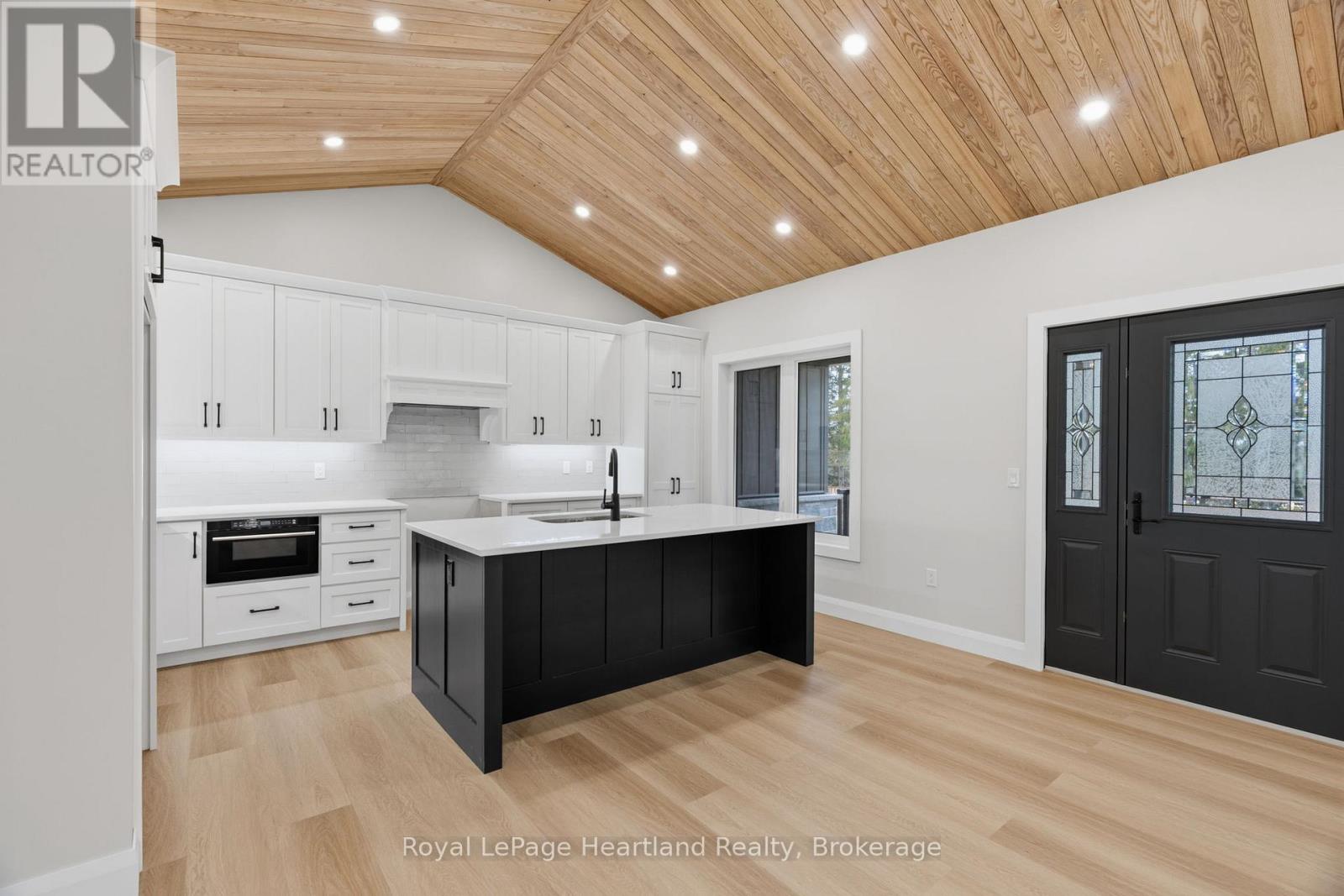 345 TURNBERRY STREET, North Huron (Wingham), Ontario, N0G2W0 — Photo 7