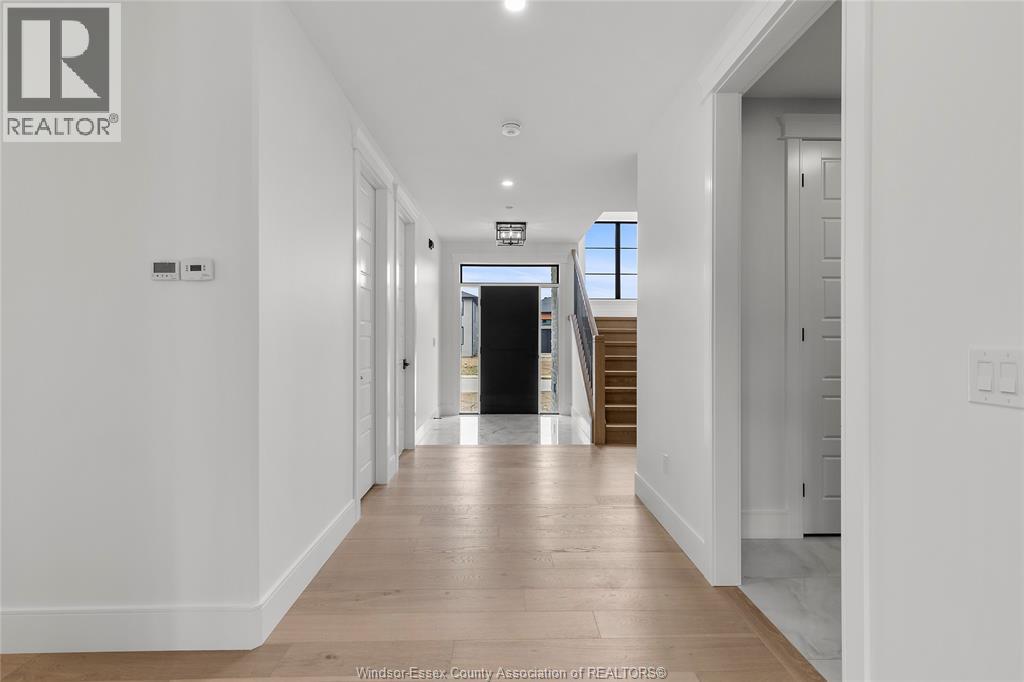 650 SUMMIT STREET, Lakeshore, Ontario, N0R1A7 — Photo 5