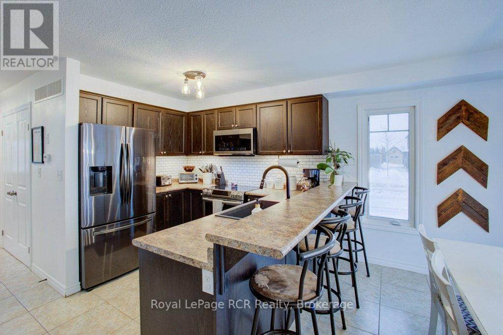 11 GREEN STREET, Mapleton, Ontario, N0G1P0 — Photo 18