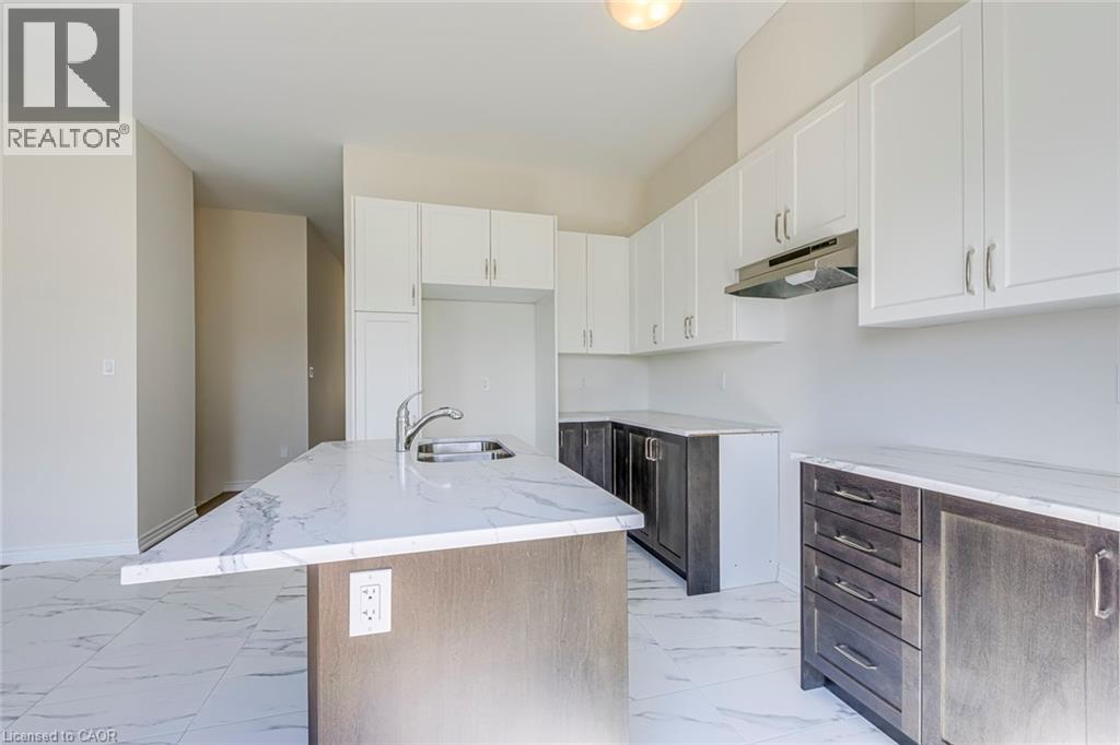 679 CATALINA Manor, Pickering, Ontario, L1X0V2 — Photo 10