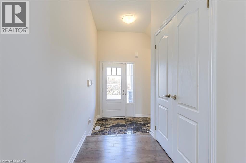 679 CATALINA Manor, Pickering, Ontario, L1X0V2 — Photo 4