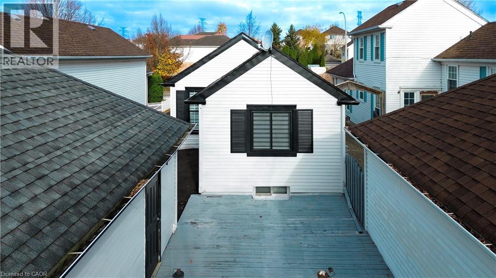 133 WAKE ROBIN Drive, Kitchener, Ontario, N2E3L6 — Photo 5