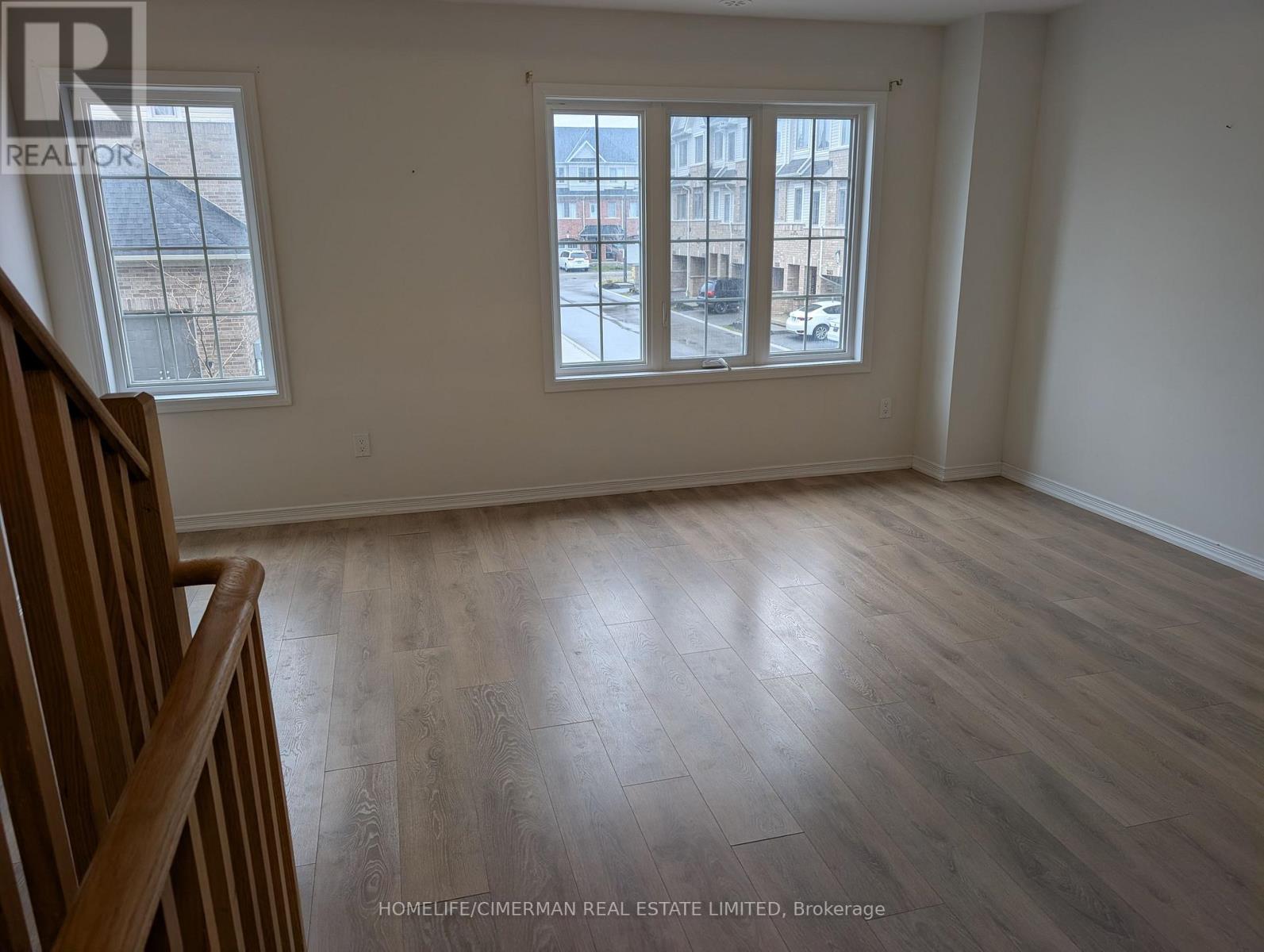 85 DANZATORE PATH, Oshawa (Windfields), Ontario, L1L0P9 — Photo 3