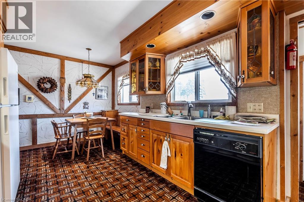 11 LLOYD Street, Wingham, Ontario, N0G2W0 — Photo 12