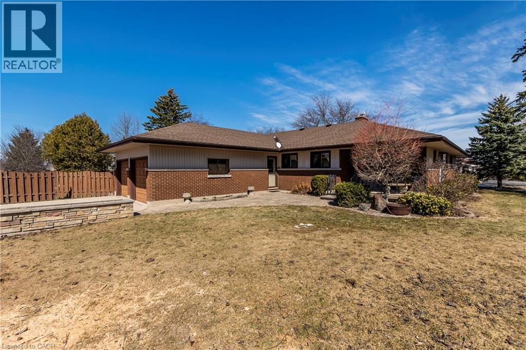 11 LLOYD Street, Wingham, Ontario, N0G2W0 — Photo 3