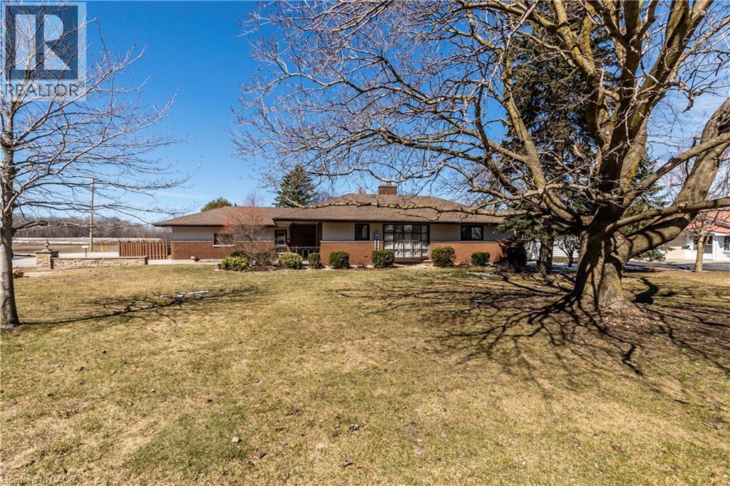 11 LLOYD Street, Wingham, Ontario, N0G2W0 — Photo 5