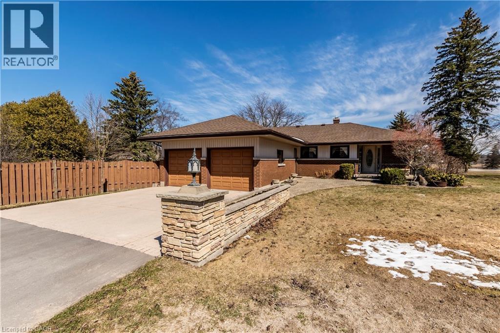 11 LLOYD Street, Wingham, Ontario, N0G2W0 — Photo 6