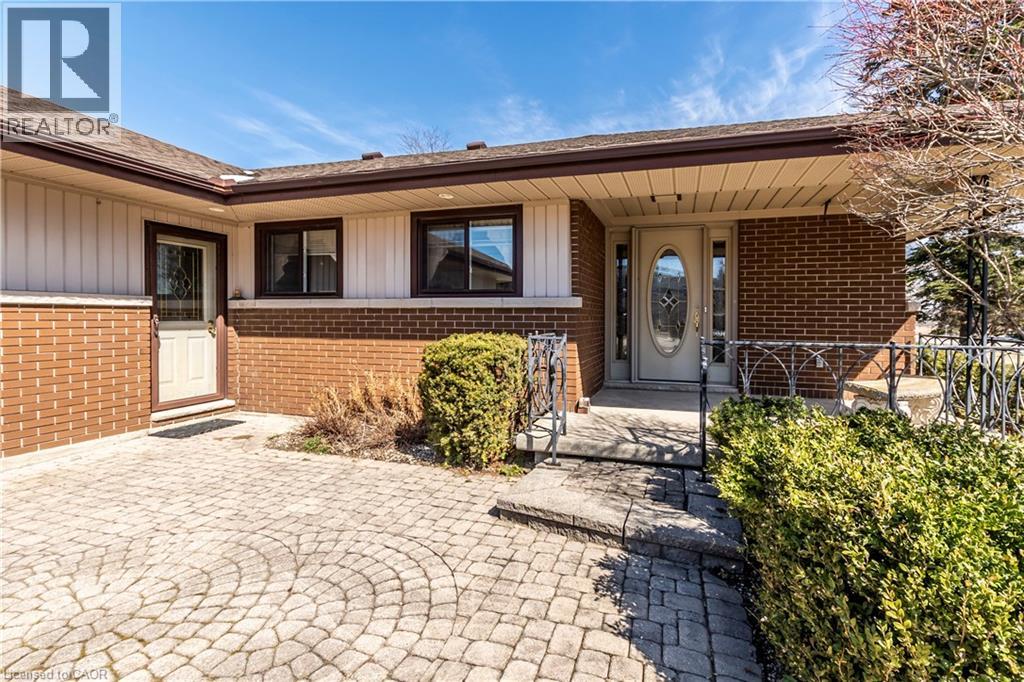 11 LLOYD Street, Wingham, Ontario, N0G2W0 — Photo 7