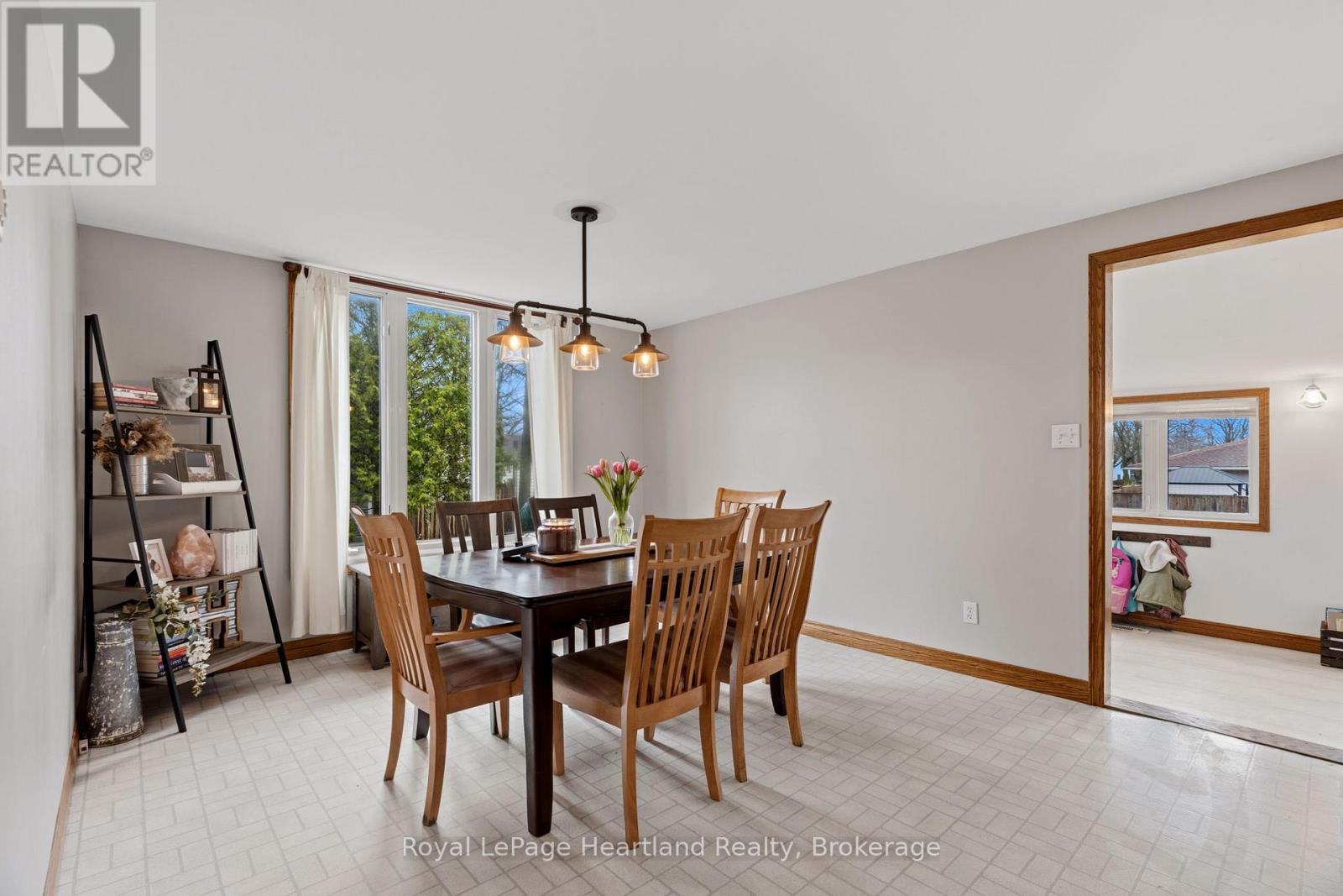 140 RATTENBURY STREET W, Central Huron (Clinton), Ontario, N0M1L0 — Photo 15