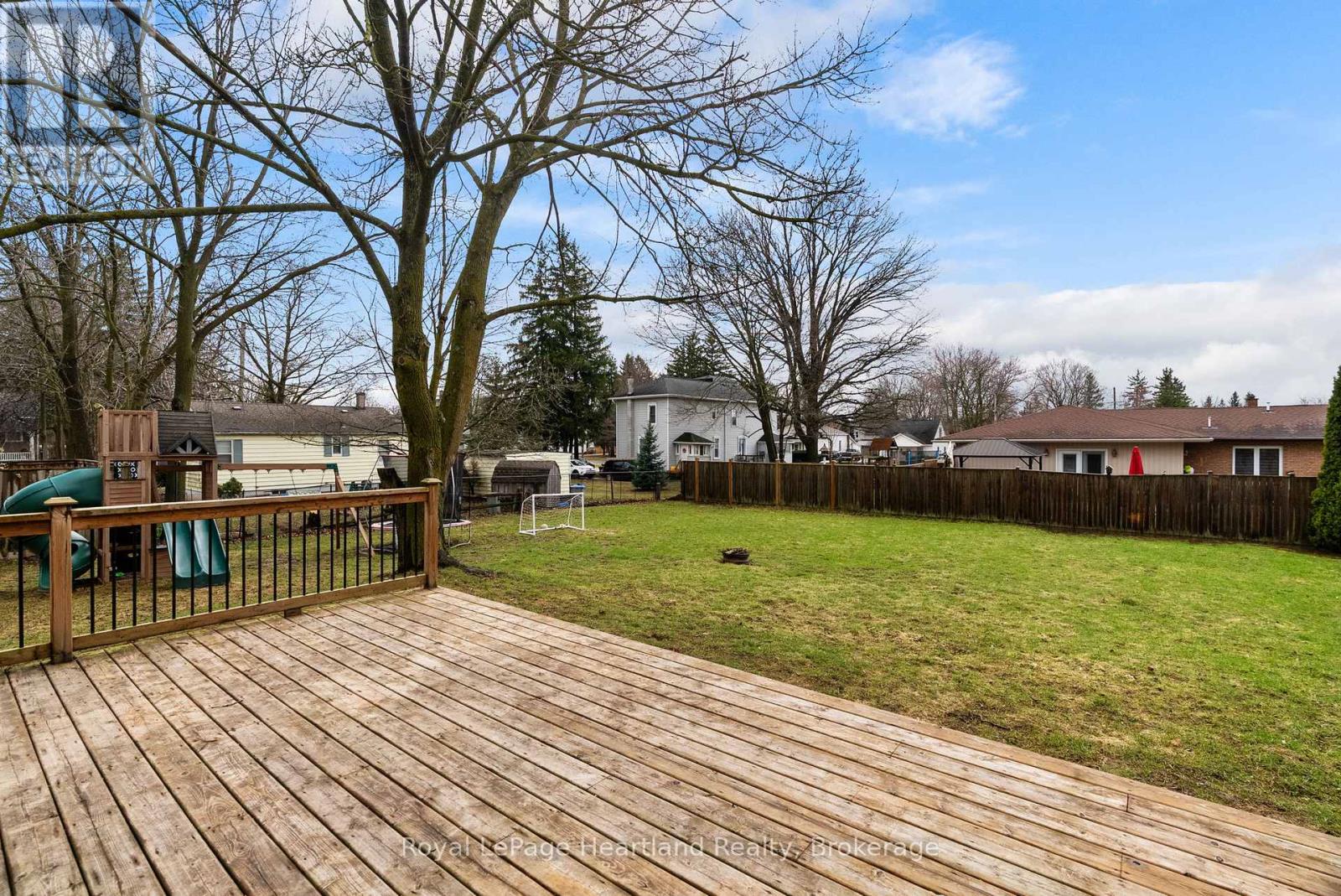 140 RATTENBURY STREET W, Central Huron (Clinton), Ontario, N0M1L0 — Photo 28