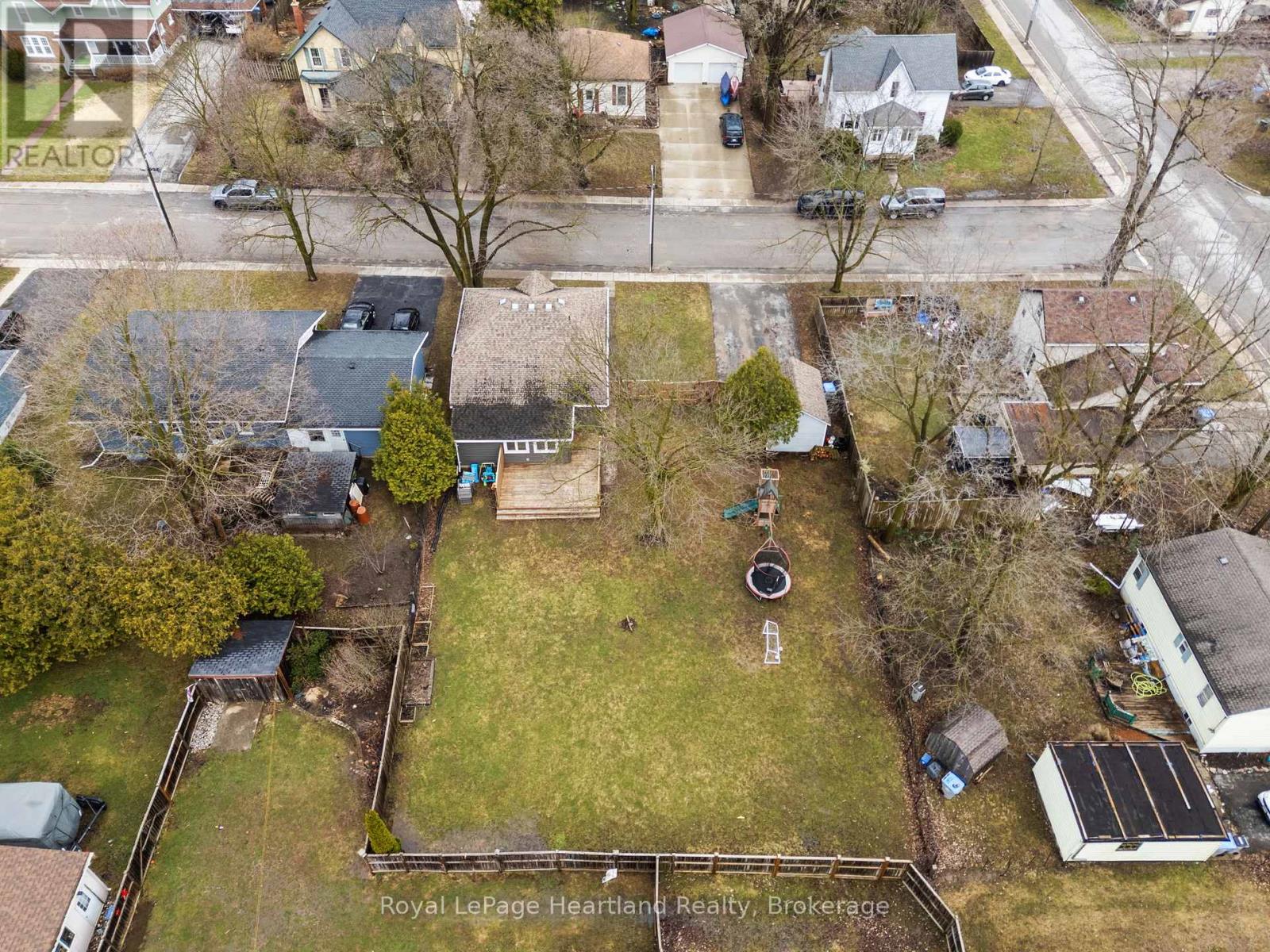 140 RATTENBURY STREET W, Central Huron (Clinton), Ontario, N0M1L0 — Photo 38