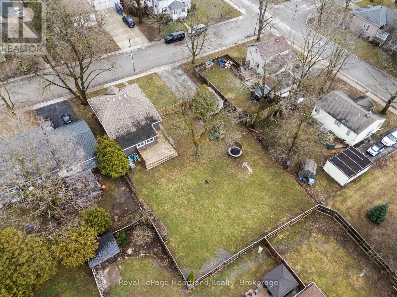 140 RATTENBURY STREET W, Central Huron (Clinton), Ontario, N0M1L0 — Photo 40