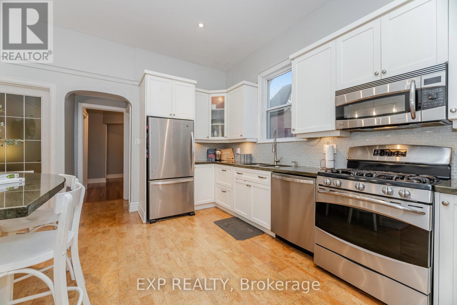 51 CHAPEL STREET, Brampton (Downtown Brampton), Ontario, L6W2H5 — Photo 11