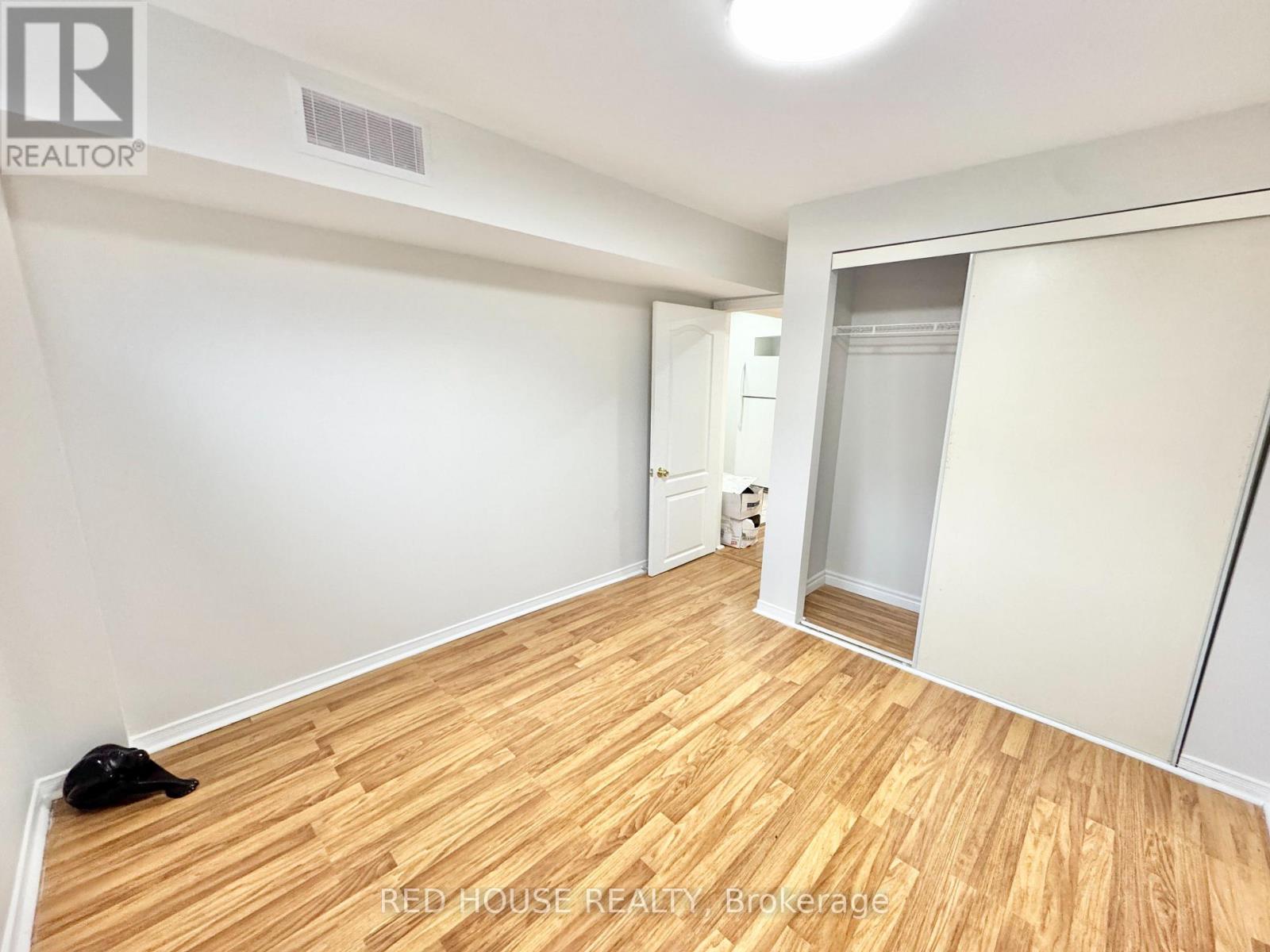 33 FORESTSIDE COURT, Richmond Hill (Devonsleigh), Ontario, L4C9V2 — Photo 6