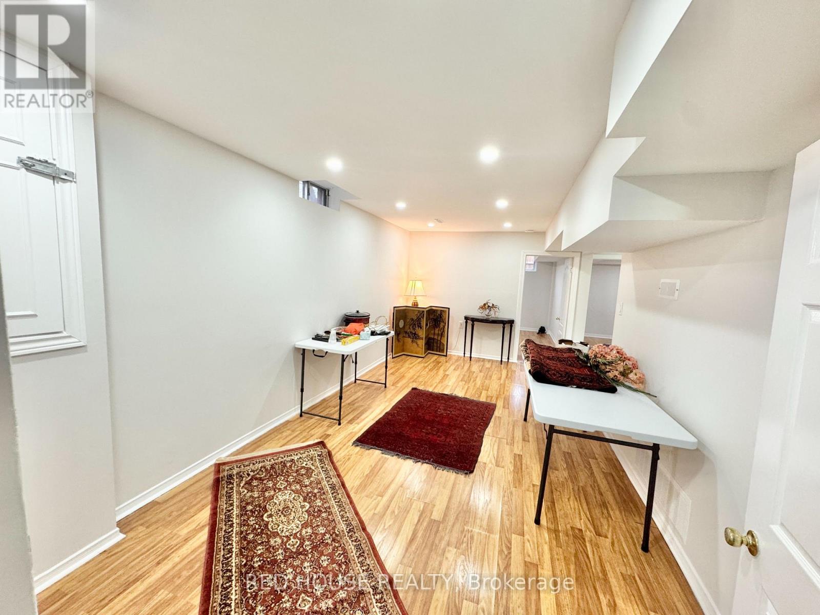 33 FORESTSIDE COURT, Richmond Hill (Devonsleigh), Ontario, L4C9V2 — Photo 8