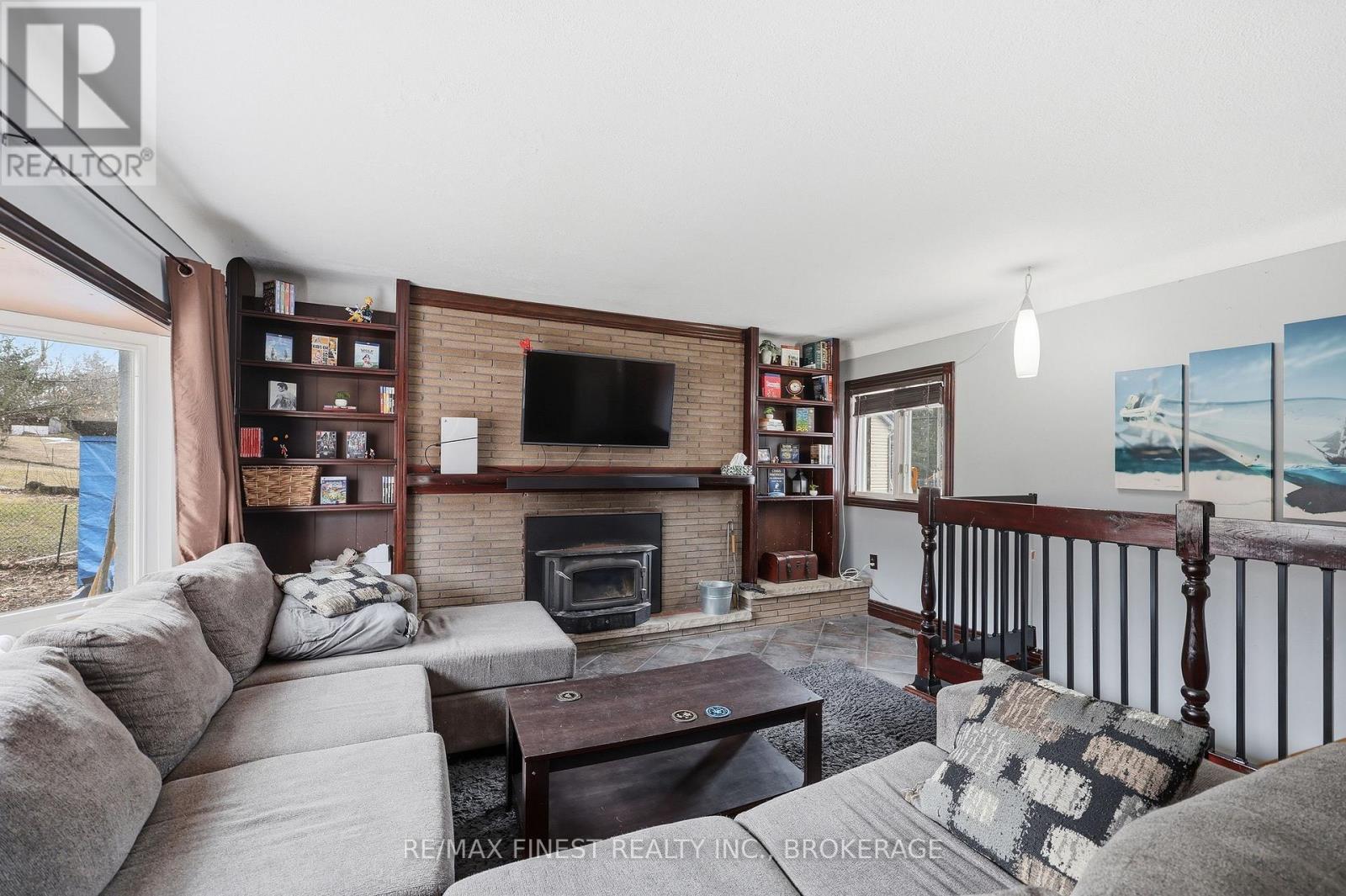 6872 HIGHWAY 38, Frontenac (Frontenac South), Ontario, K0H2W0 — Photo 14