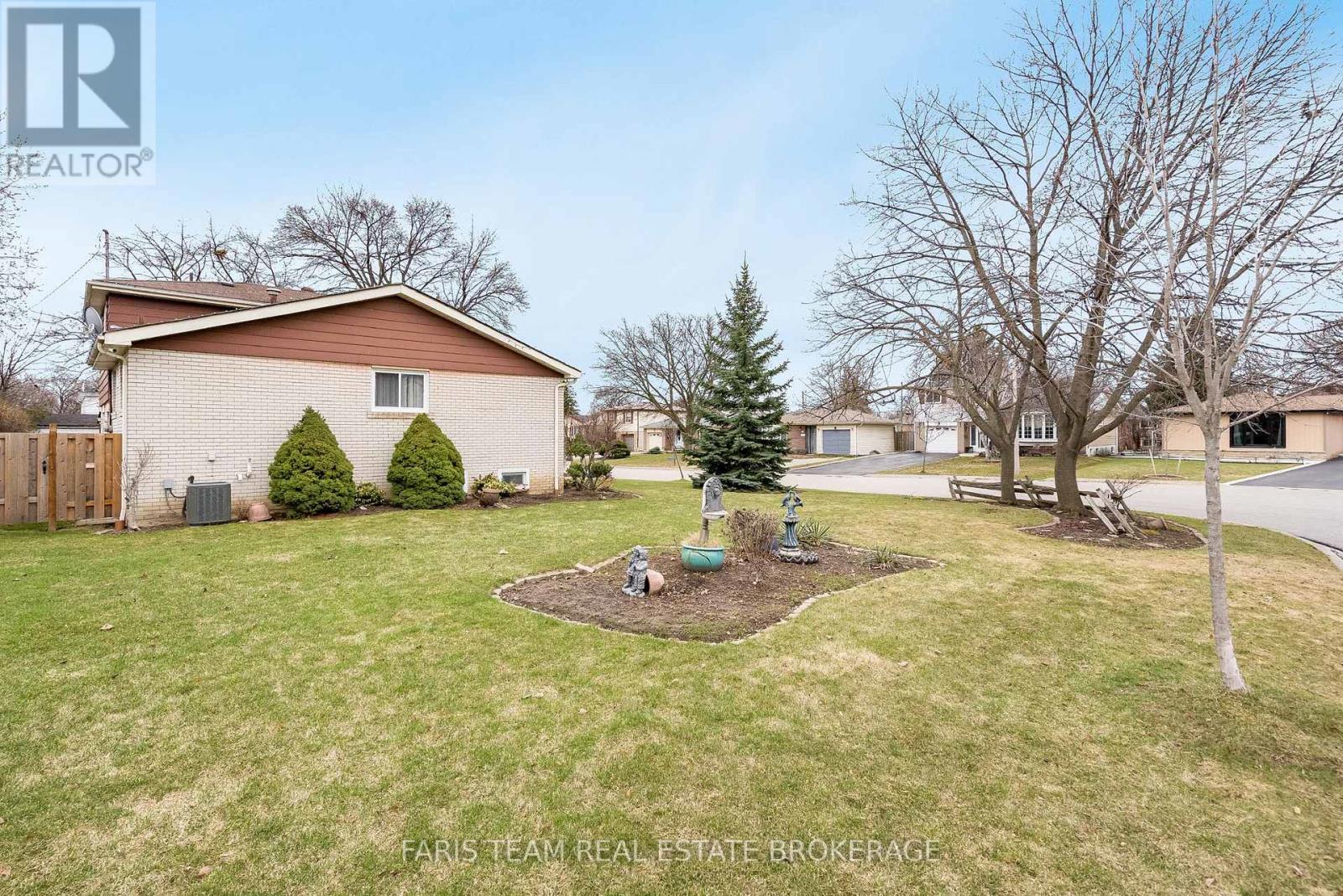 28 BROMLEY CRESCENT, Brampton (Avondale), Ontario, L6T1Z1 — Photo 12