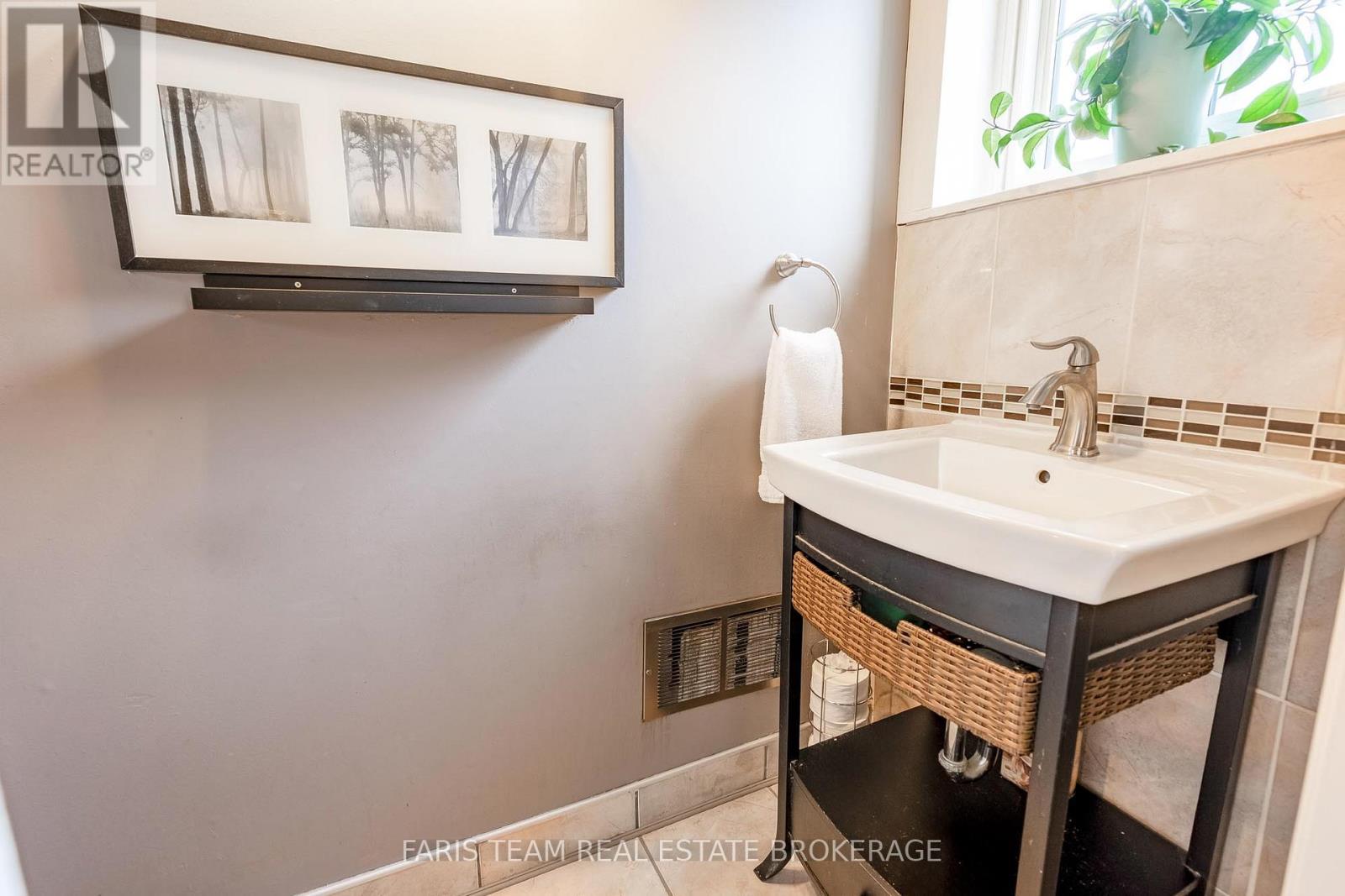 28 BROMLEY CRESCENT, Brampton (Avondale), Ontario, L6T1Z1 — Photo 24