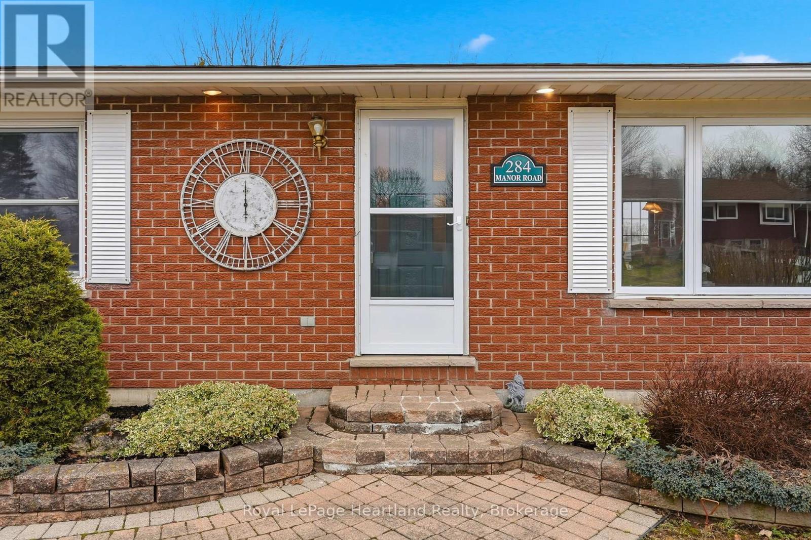 284 MANOR ROAD, North Huron (Wingham), Ontario, N0G2W0 — Photo 5