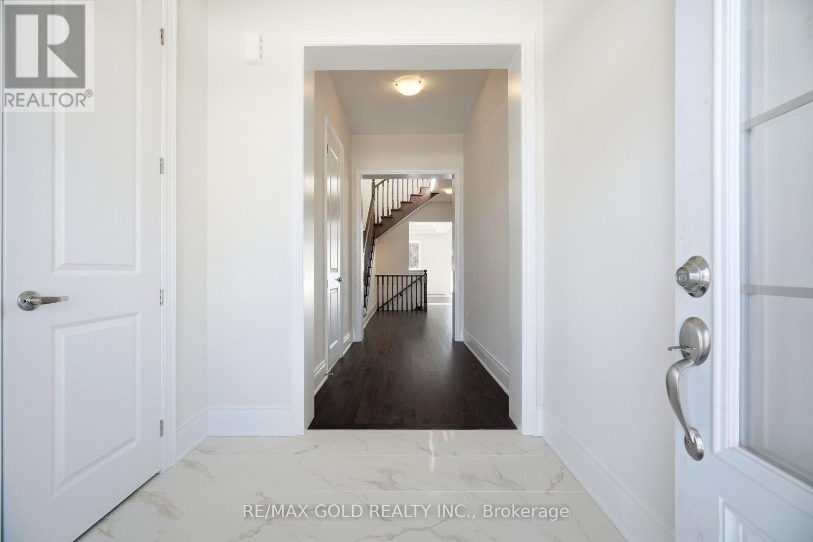 32 ADDISON STREET, Caledon (Caledon East), Ontario, L7C4N2 — Photo 3