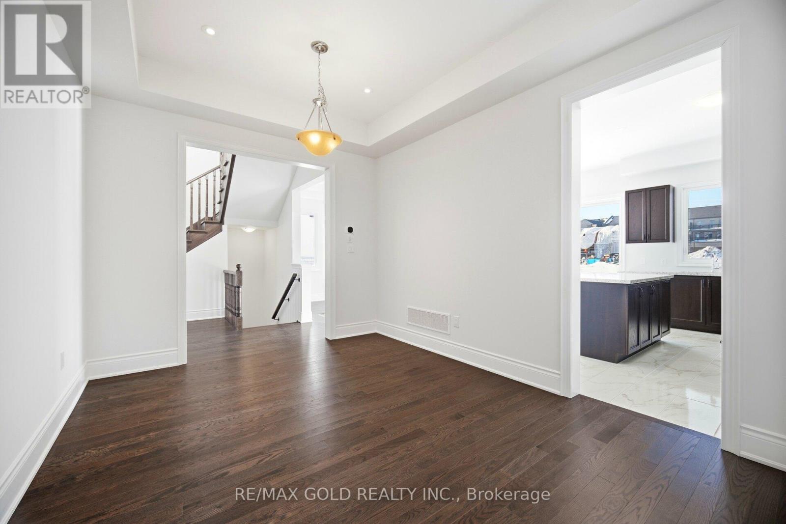 32 ADDISON STREET, Caledon (Caledon East), Ontario, L7C4N2 — Photo 6