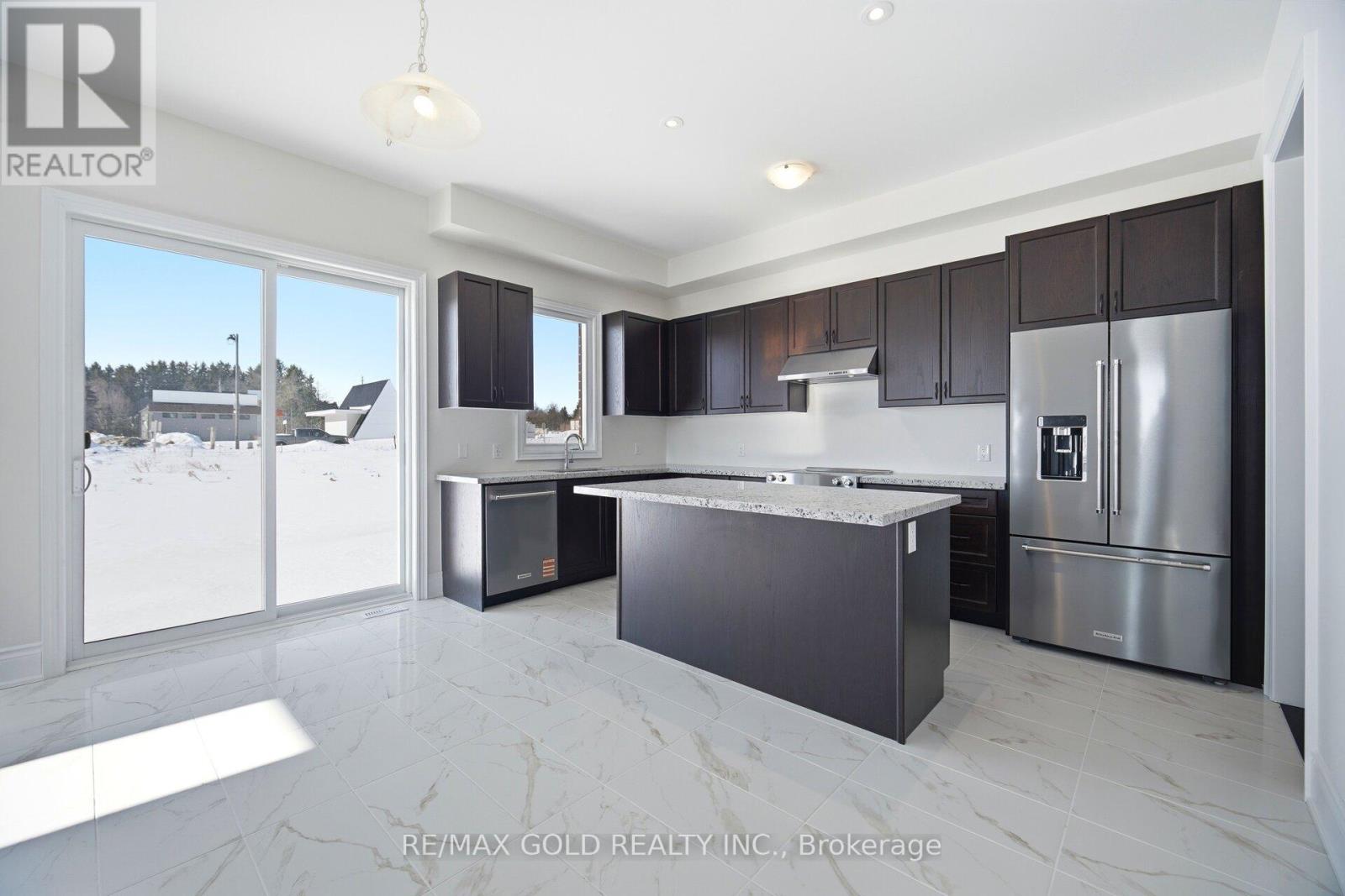 32 ADDISON STREET, Caledon (Caledon East), Ontario, L7C4N2 — Photo 8