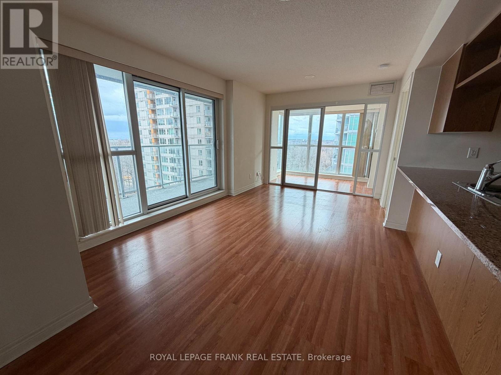 , Ontario — Photo 6