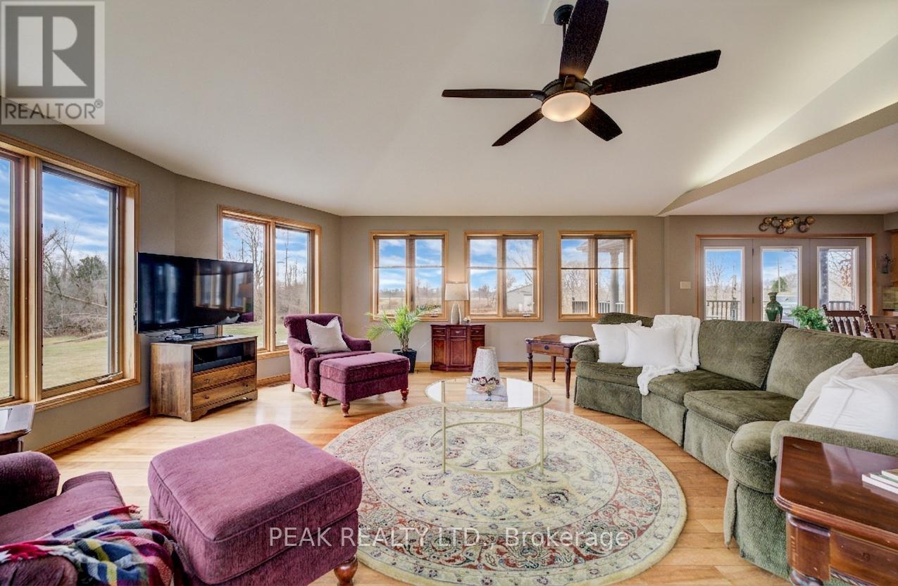 826692 TOWNSHIP RD 8, Blandford-Blenheim, Ontario, N0J1G0 — Photo 18