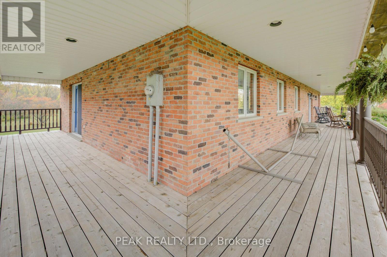 826692 TOWNSHIP RD 8, Blandford-Blenheim, Ontario, N0J1G0 — Photo 4